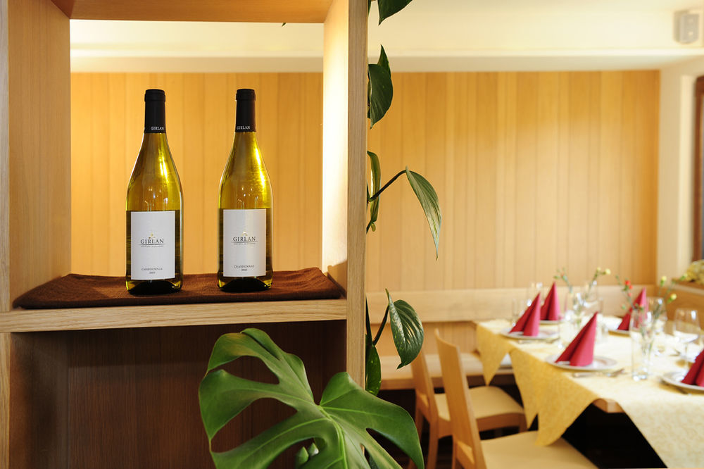 Reschnerhof Bed & Breakfast เรเซีย ภายนอก รูปภาพ